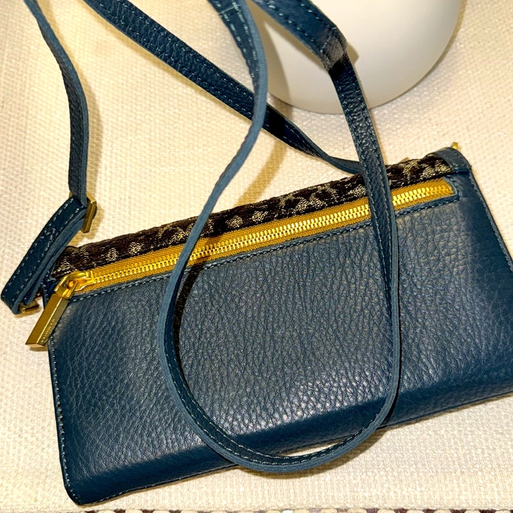 Hammitt AJ Antique Atelier Crossbody - Picture 5 of 5